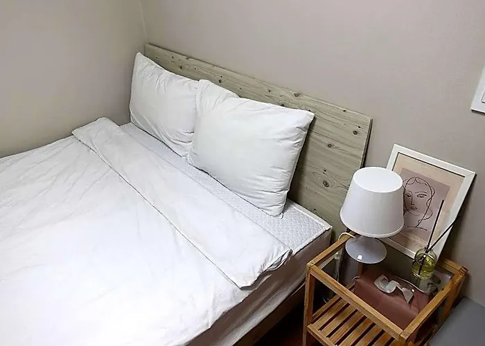 Yh ホテル